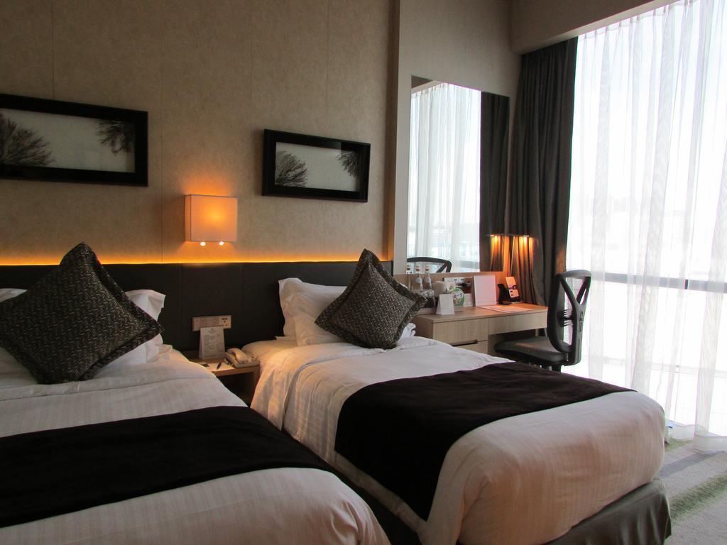 Momentus Hotel Alexandra Singapore Exterior photo