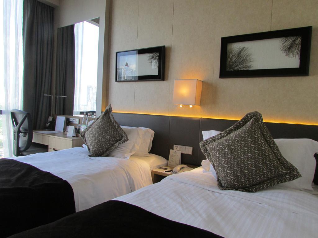 Momentus Hotel Alexandra Singapore Exterior photo