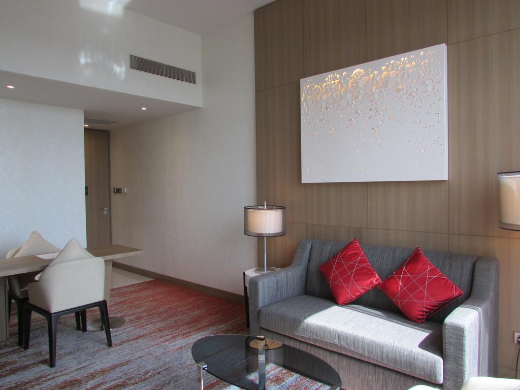 Momentus Hotel Alexandra Singapore Exterior photo